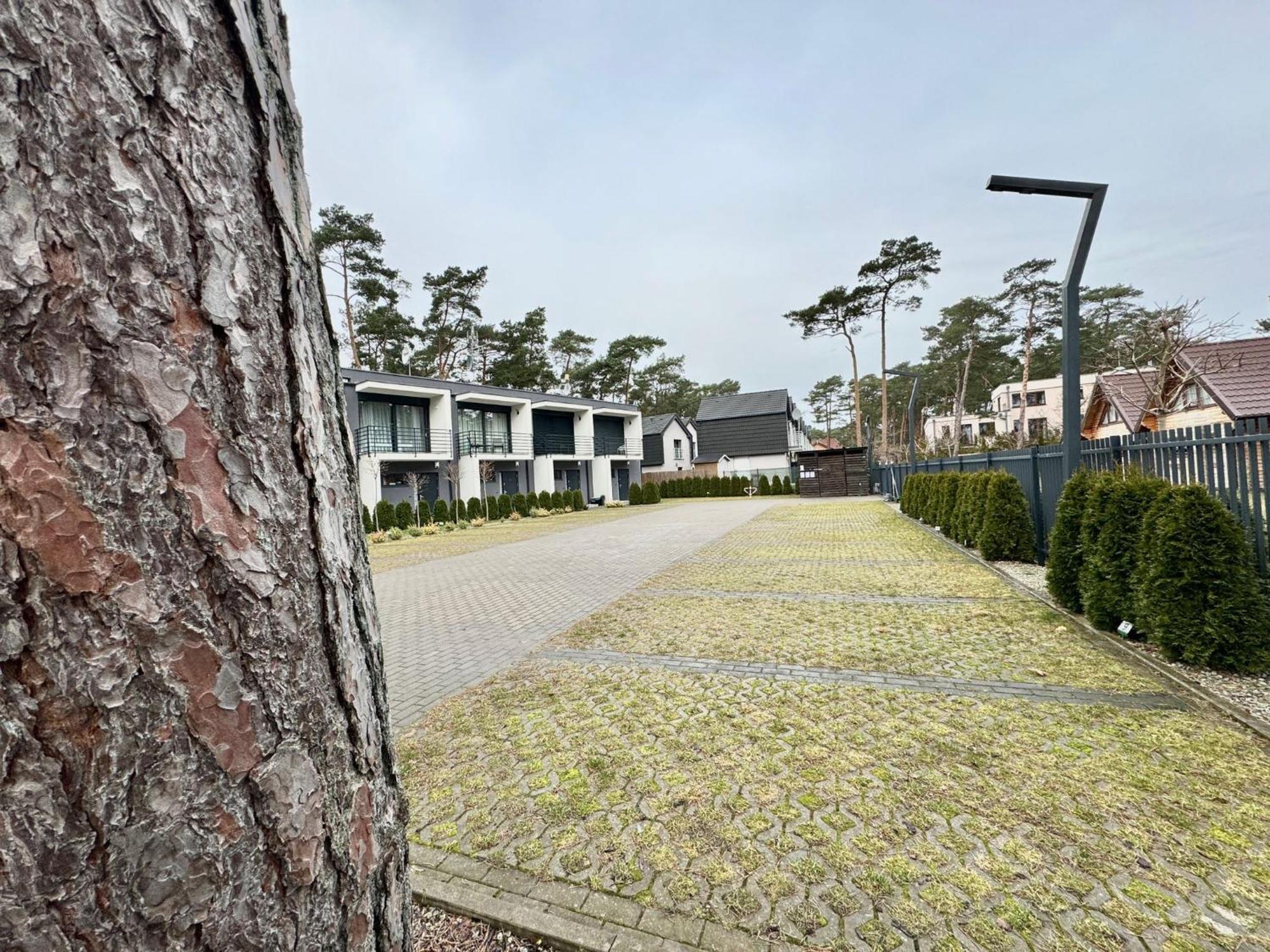 Prestige House Apartament - 2 Sypialnie Z Ogrodkiem I Basenem Pobierowo Εξωτερικό φωτογραφία
